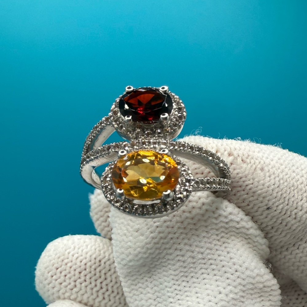 💛Dazzling Silver Ring with Garnet and Citrine Stones❤️